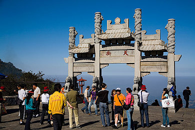 黄软下载,数字乐园新体验，一触即达！-1