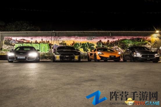 篮球场上的跑车展？你可见过？