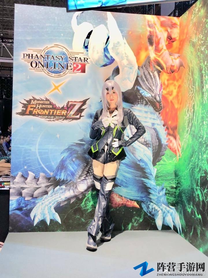 TGS 2018：迷人小姐姐！世嘉COS展现制服诱惑