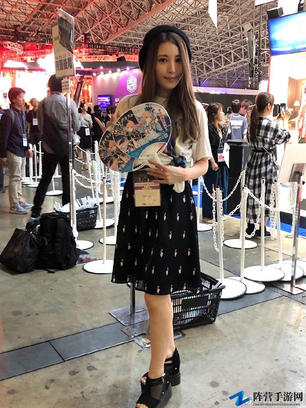TGS 2018：迷人小姐姐！世嘉COS展现制服诱惑
